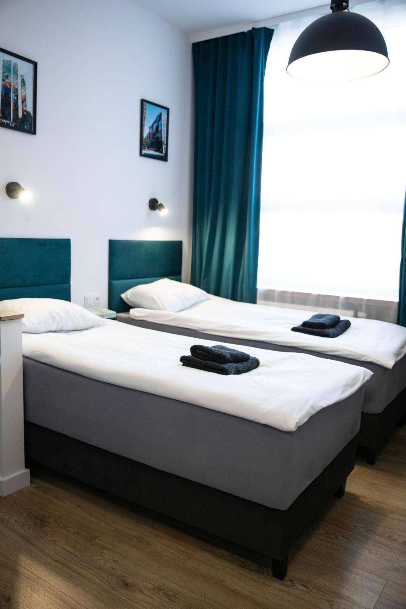 New Adler Bed & Breakfast Łódź Esterno foto