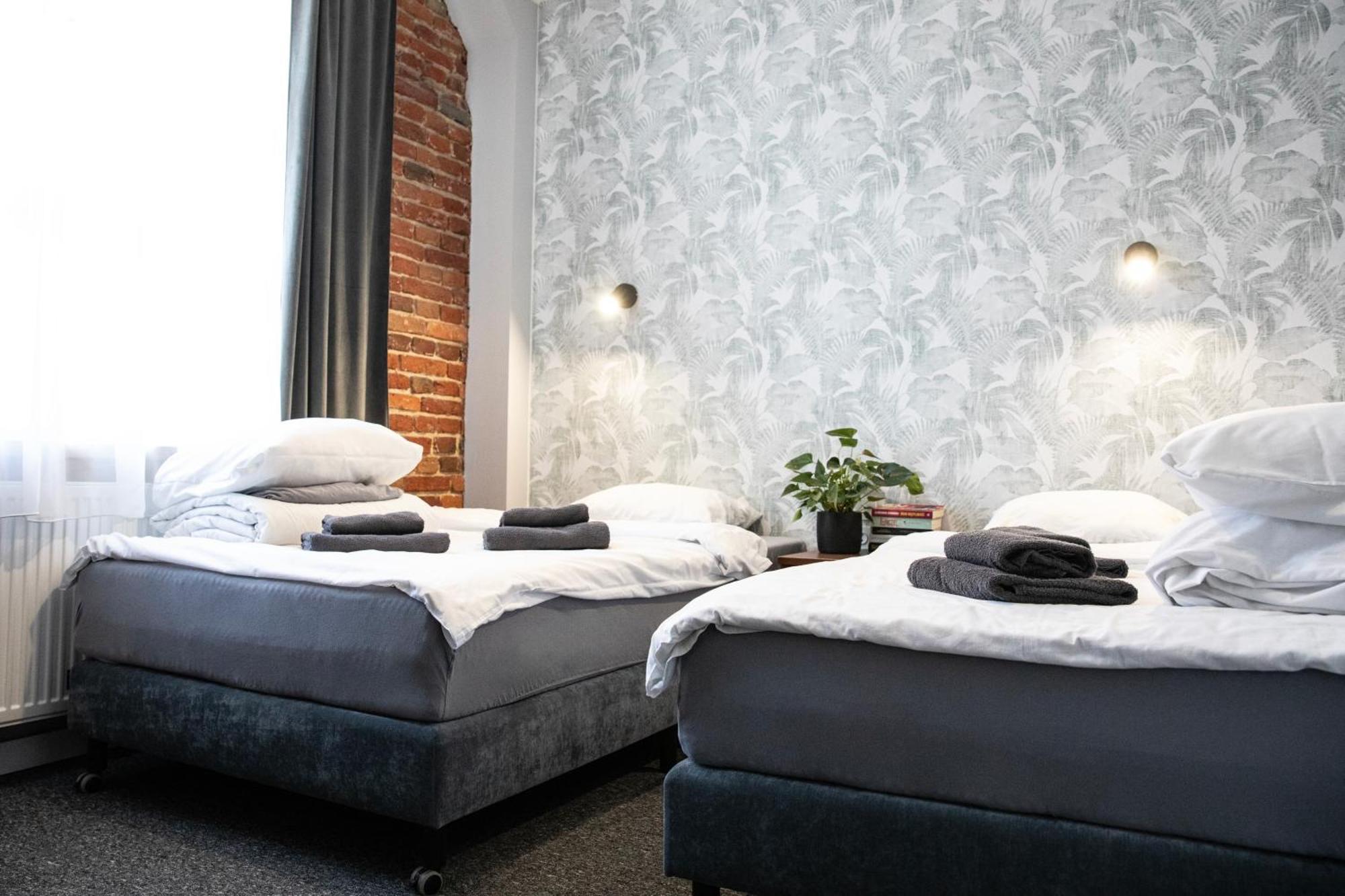 New Adler Bed & Breakfast Łódź Esterno foto