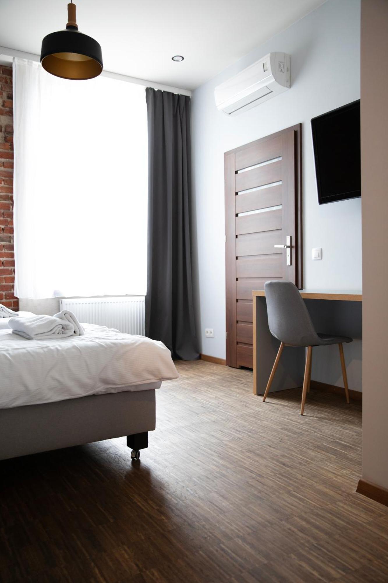 New Adler Bed & Breakfast Łódź Esterno foto